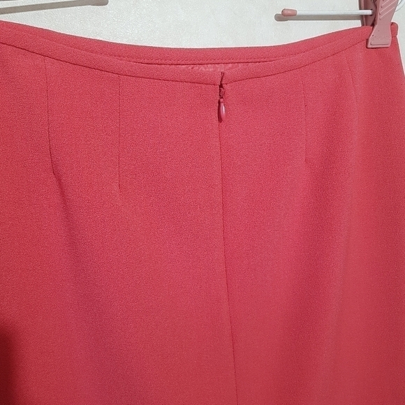 Tahari Arthur S Levine Zippered Coral Midi Skirt - Picture 4 of 12